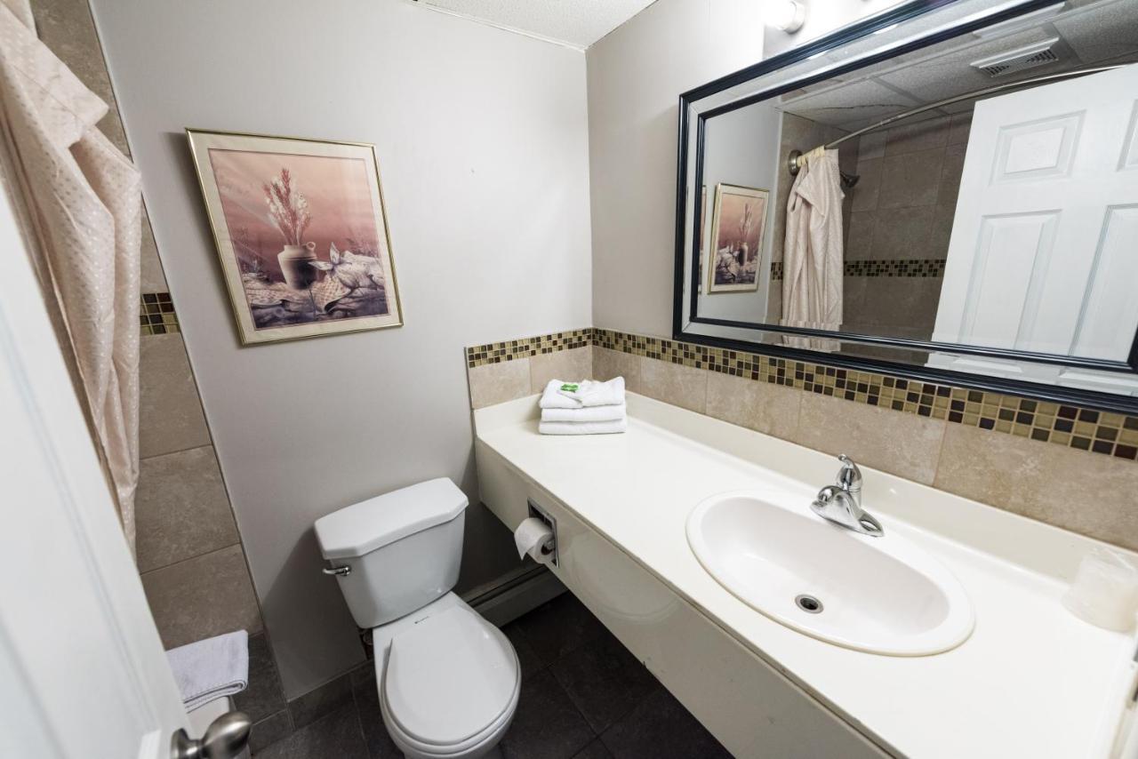 Olympia Lodge YYC Eksteriør billede